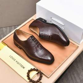 Picture of Louis Vuitton Shoes _SKULVsz38-44mnf042214226